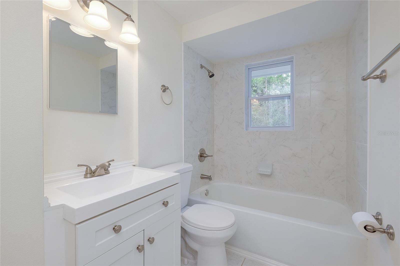 ARTIST ACRES - Residential