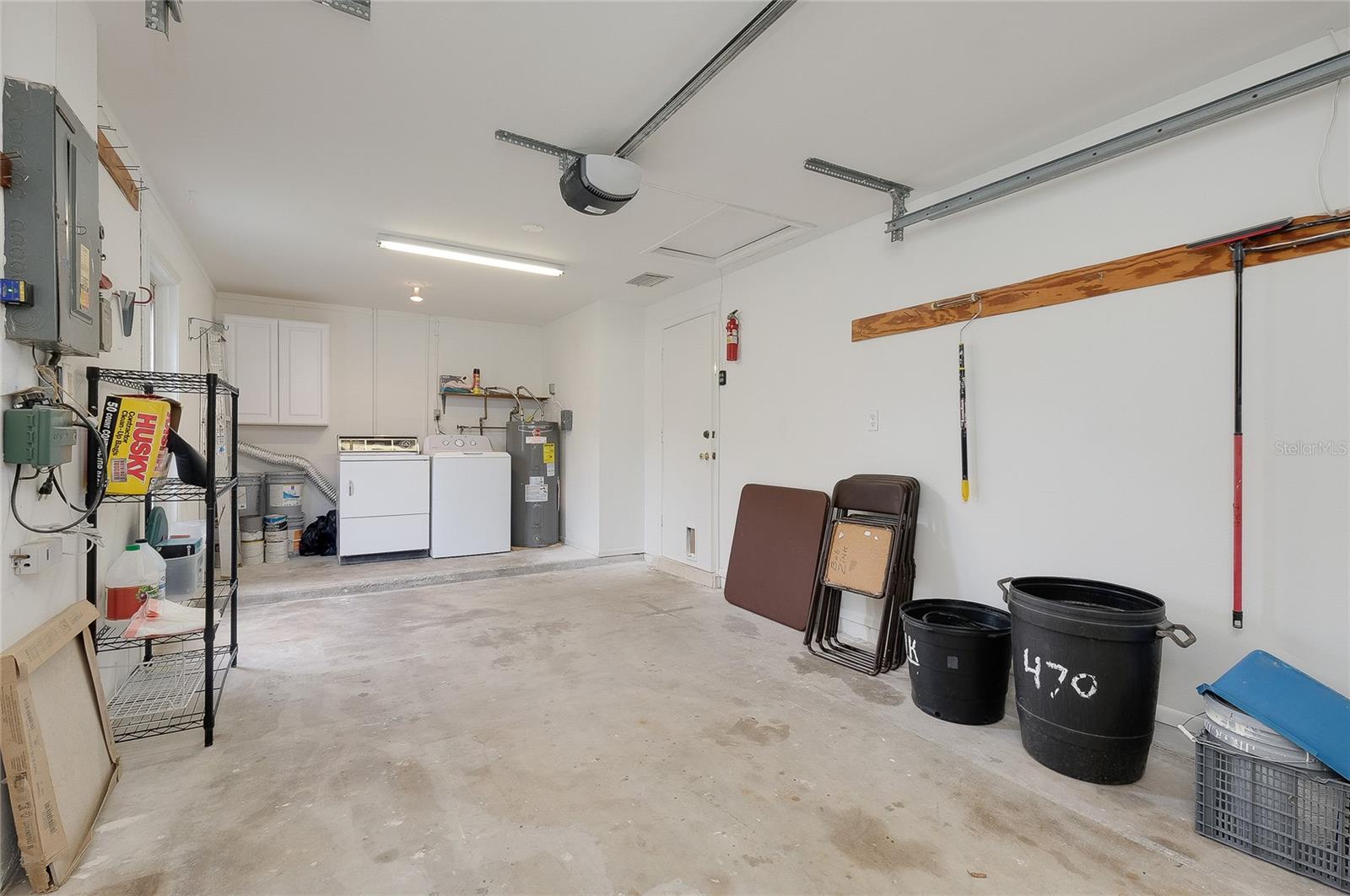 ARTIST ACRES - Residential