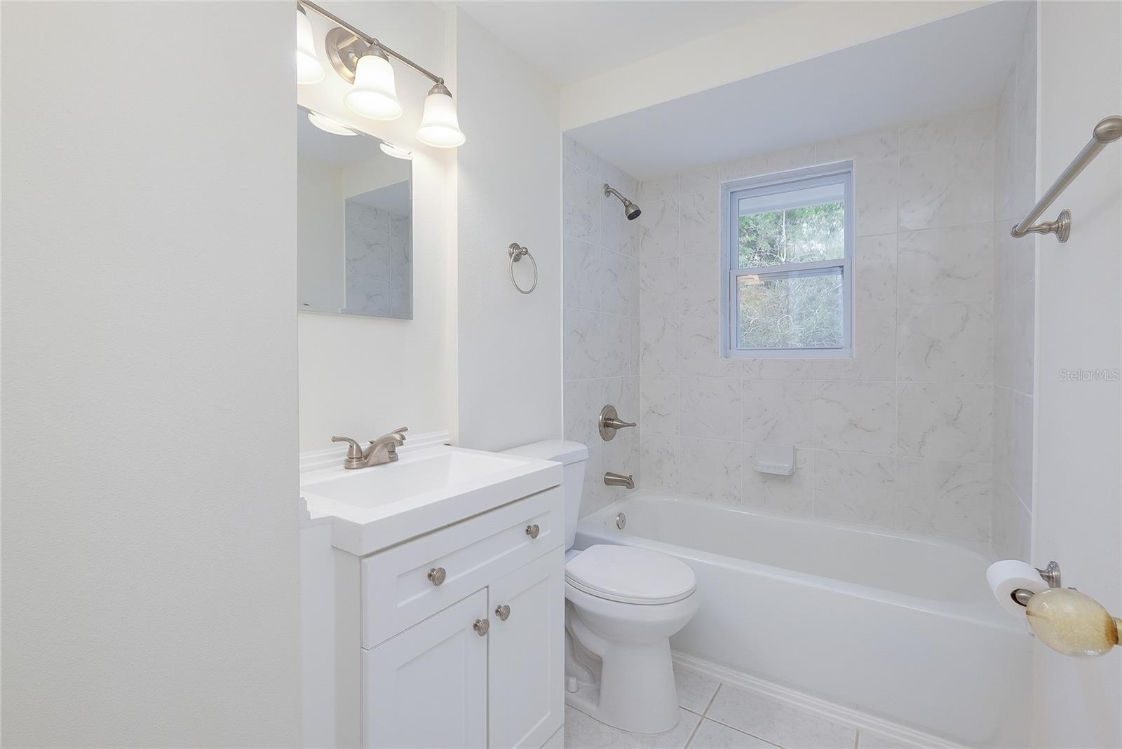 ARTIST ACRES - Residential