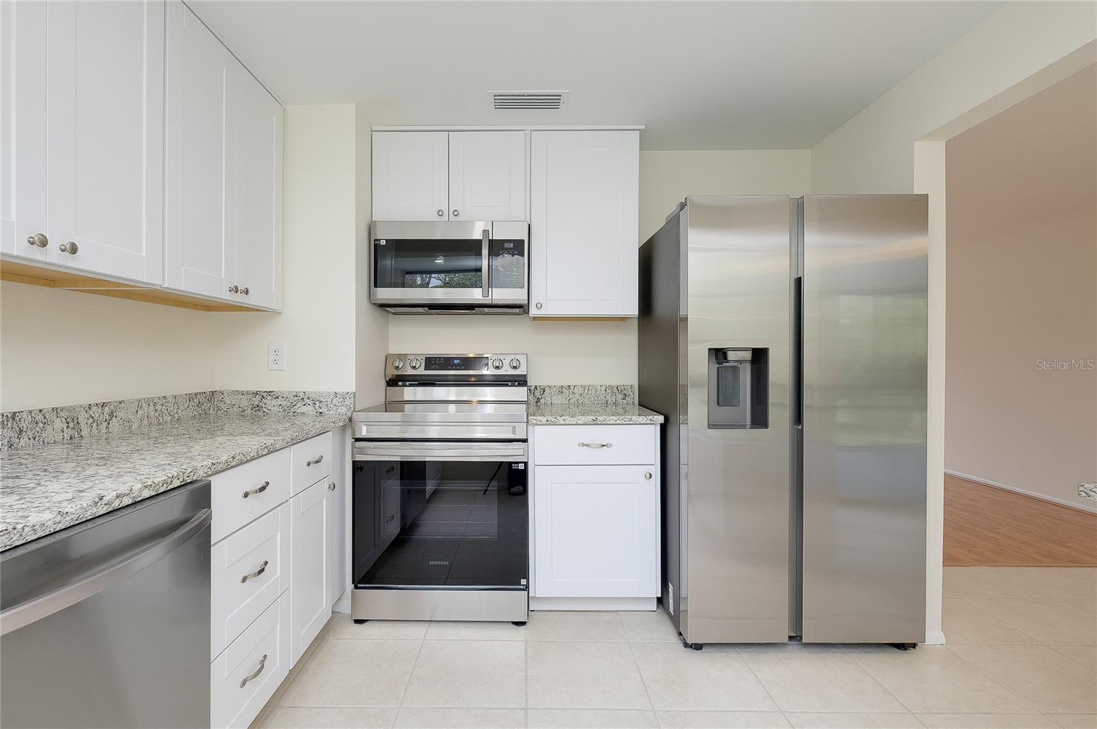 ARTIST ACRES - Residential