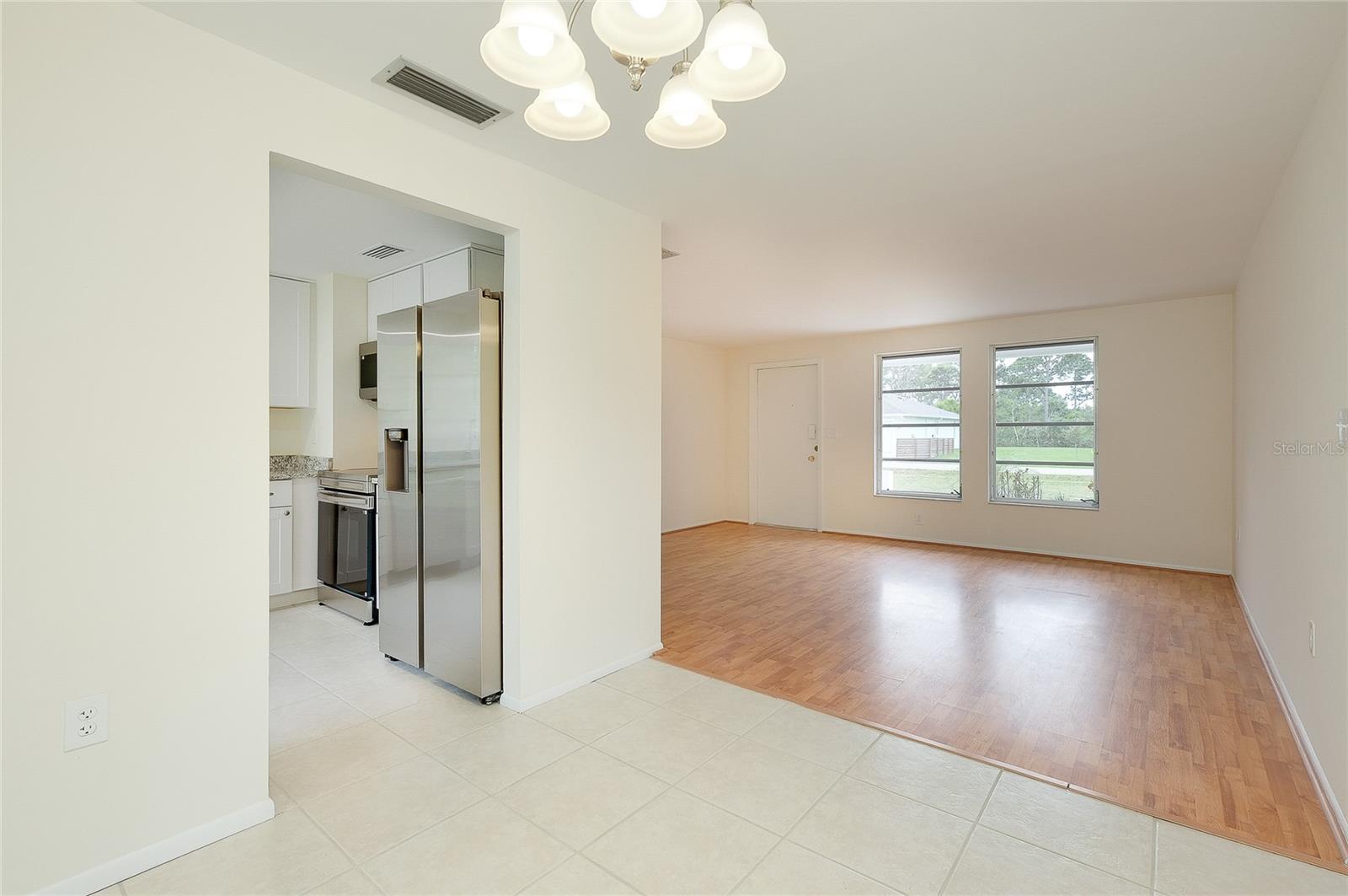 ARTIST ACRES - Residential