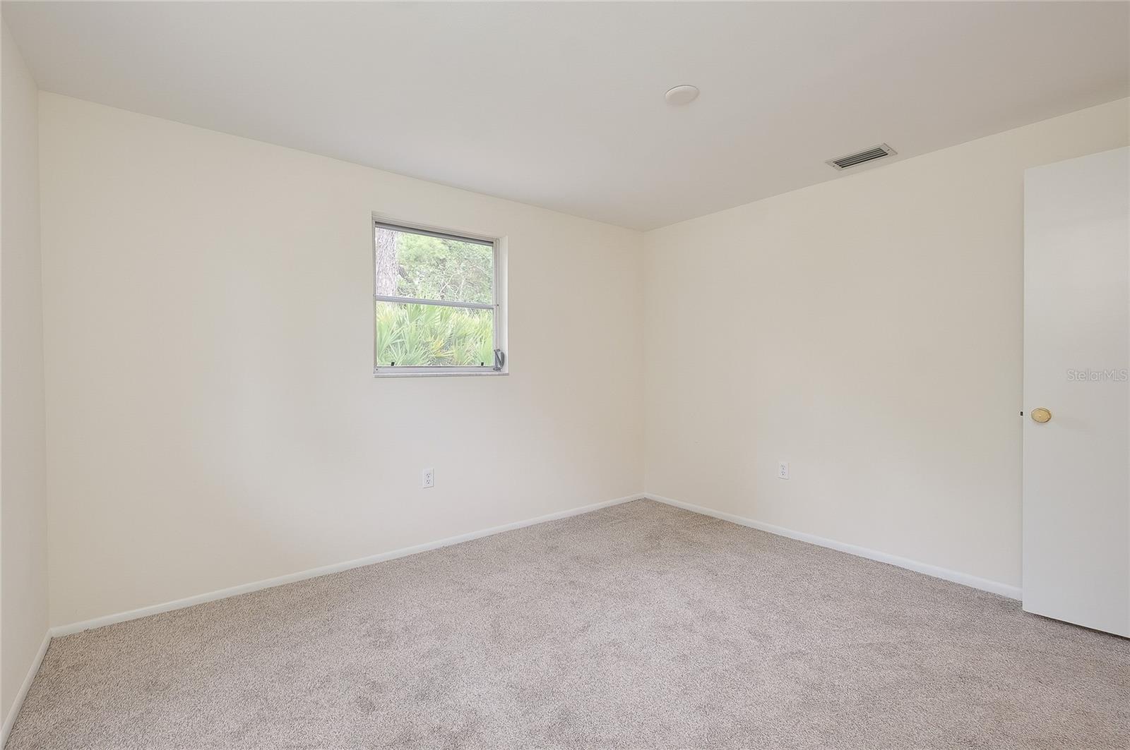 ARTIST ACRES - Residential