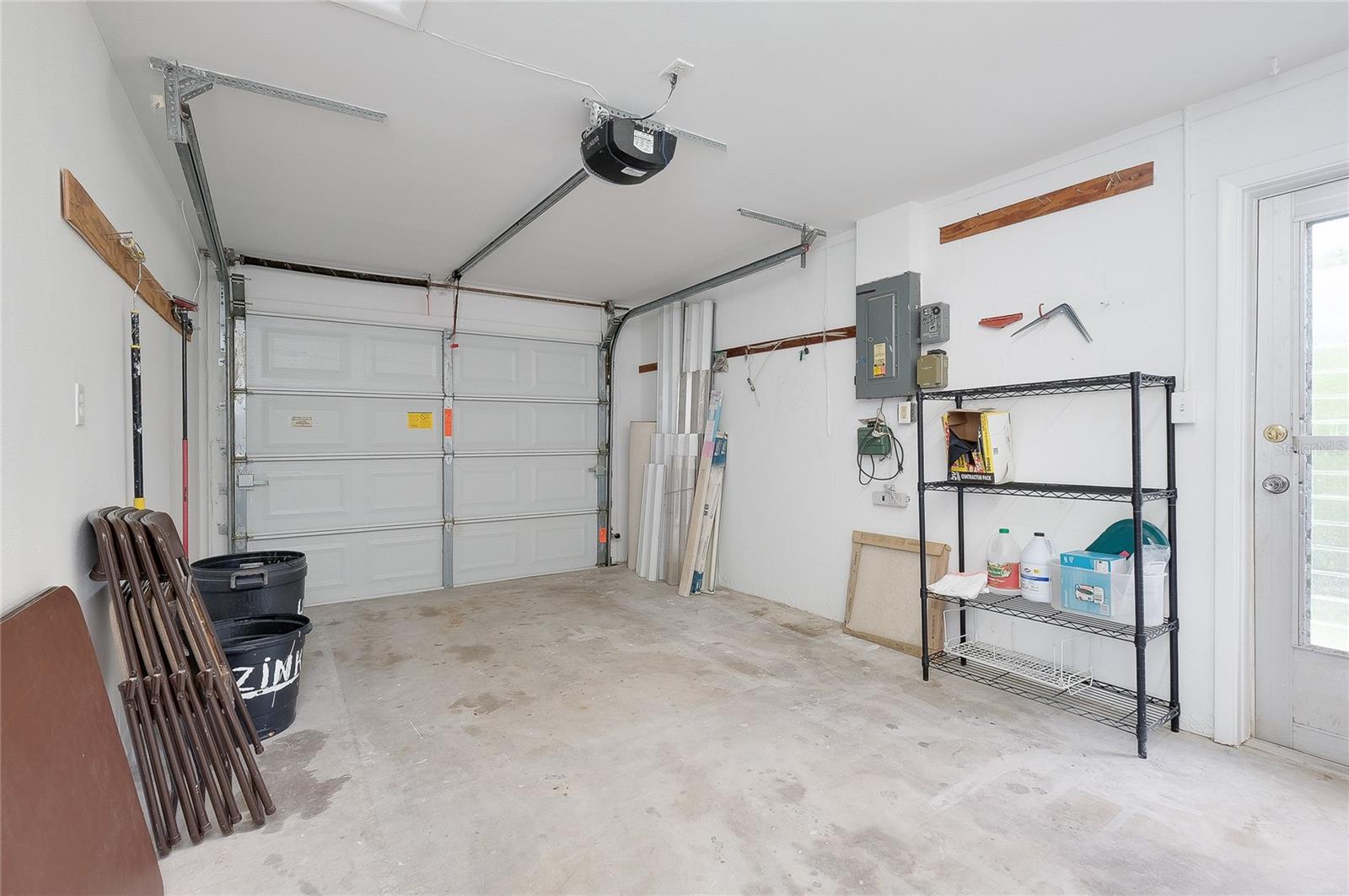 ARTIST ACRES - Residential