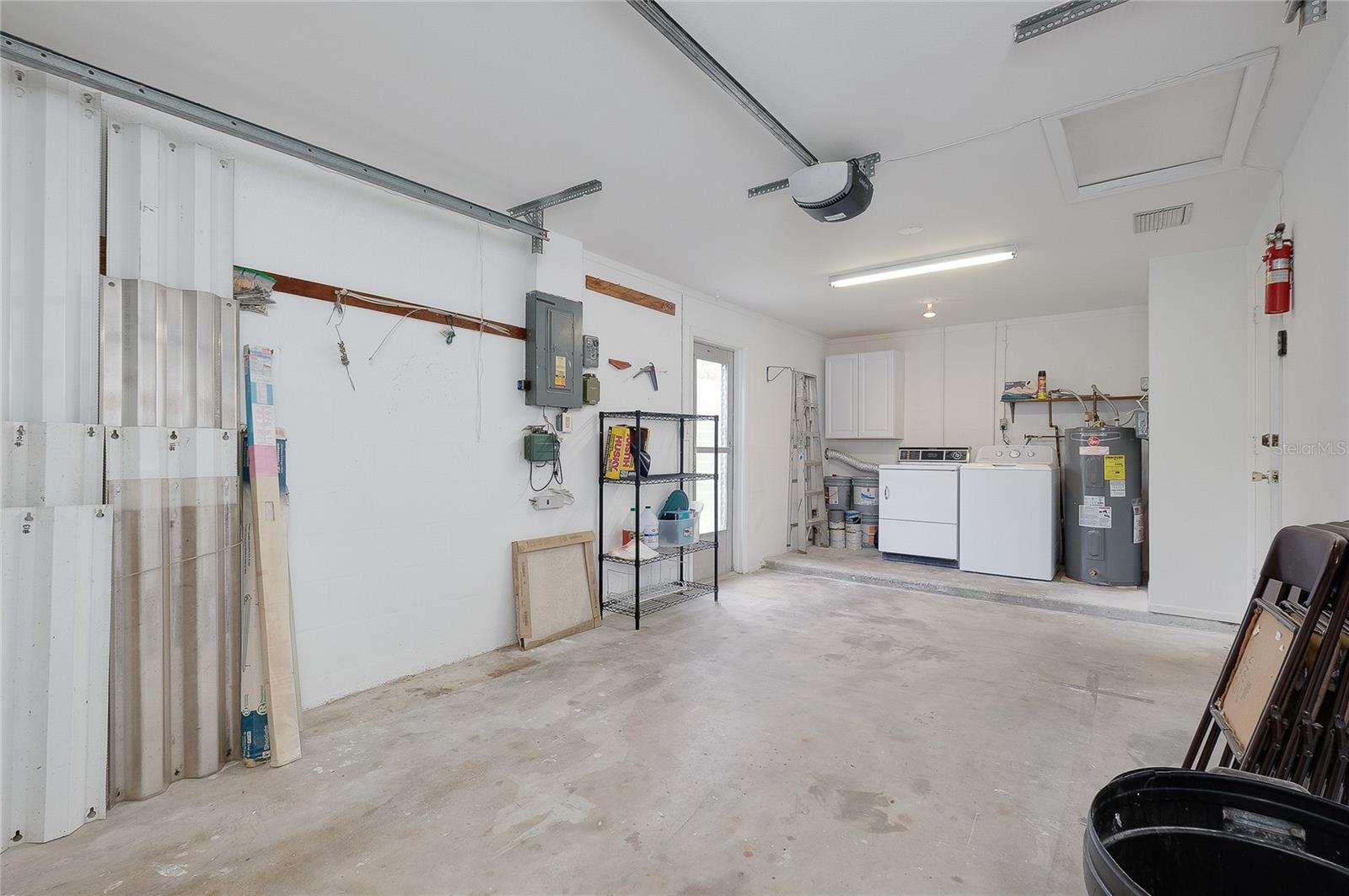 ARTIST ACRES - Residential