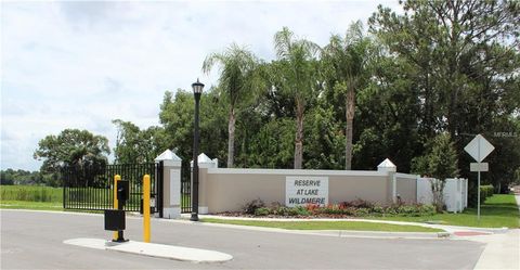 A home in LONGWOOD