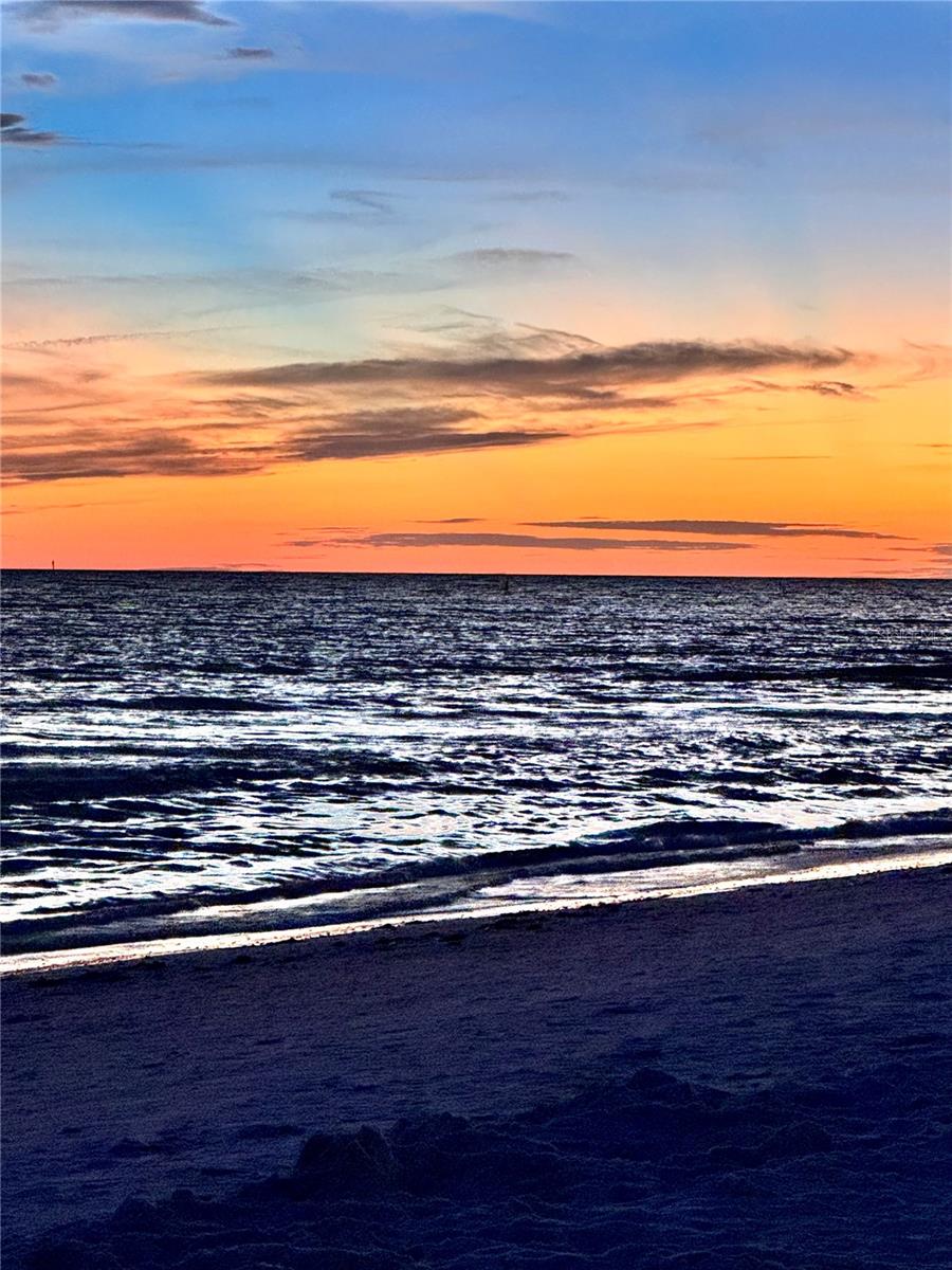 WHITE SANDS VILLAGE - Residential Lease