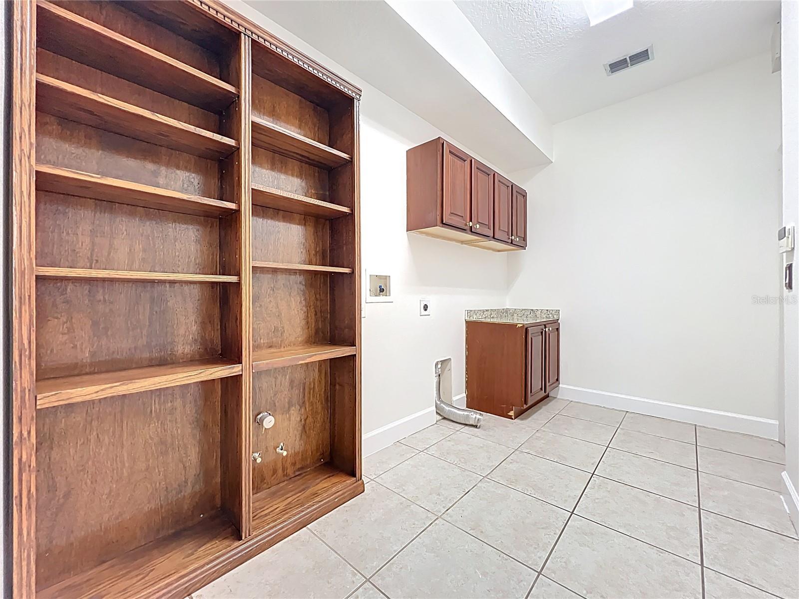 LIVE OAK RESERVE UNIT ONE - Residential