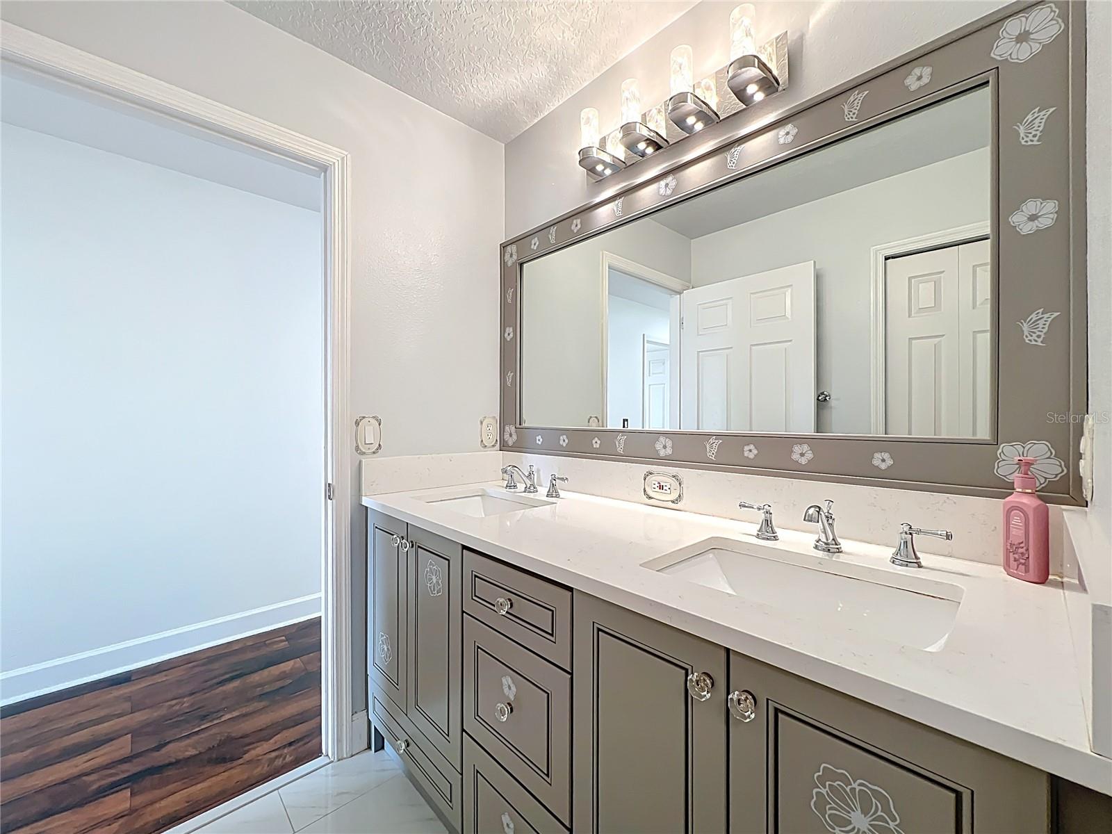 LIVE OAK RESERVE UNIT ONE - Residential