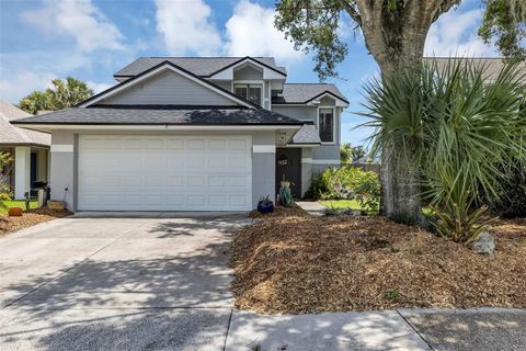 A home in LAKE MARY