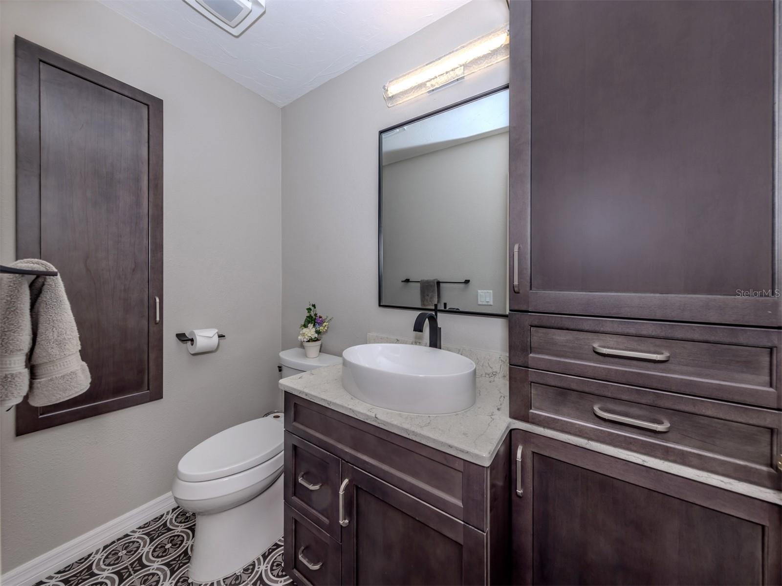 VENICE GOLF & COUNTRY CLUB UNIT 2B - Residential