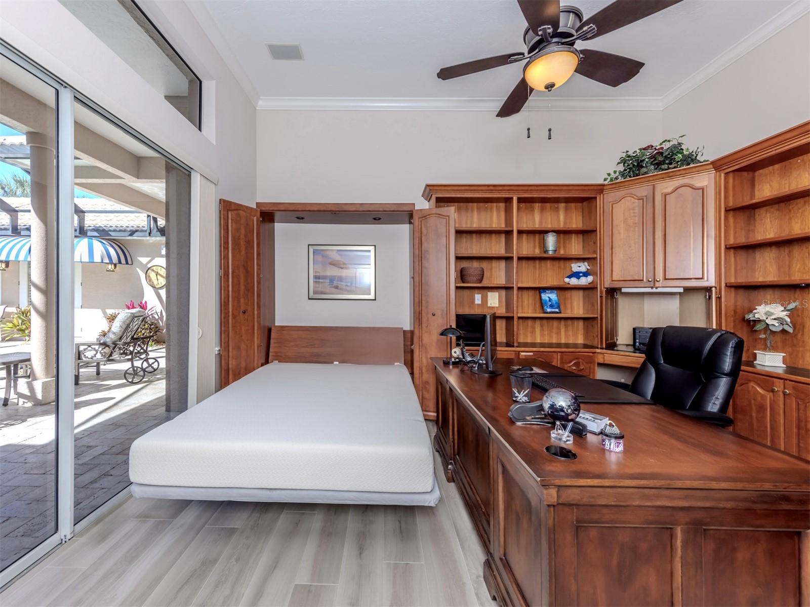 VENICE GOLF & COUNTRY CLUB UNIT 2B - Residential