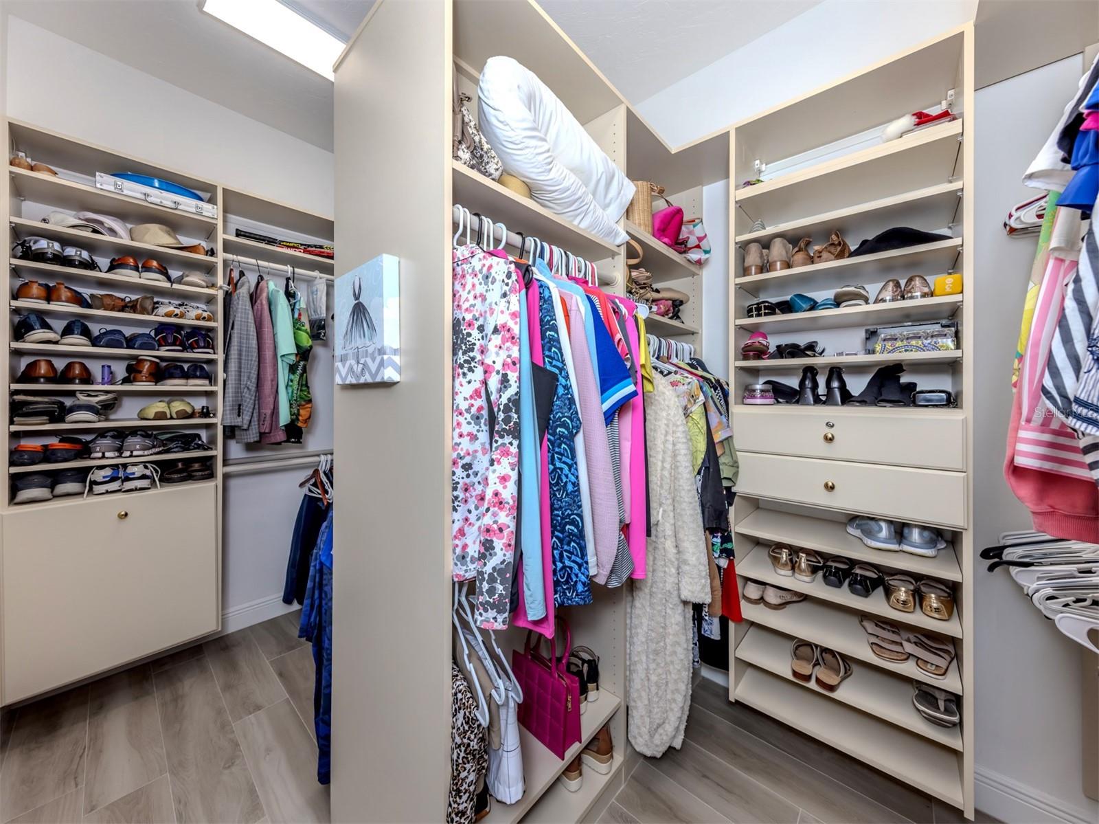 VENICE GOLF & COUNTRY CLUB UNIT 2B - Residential