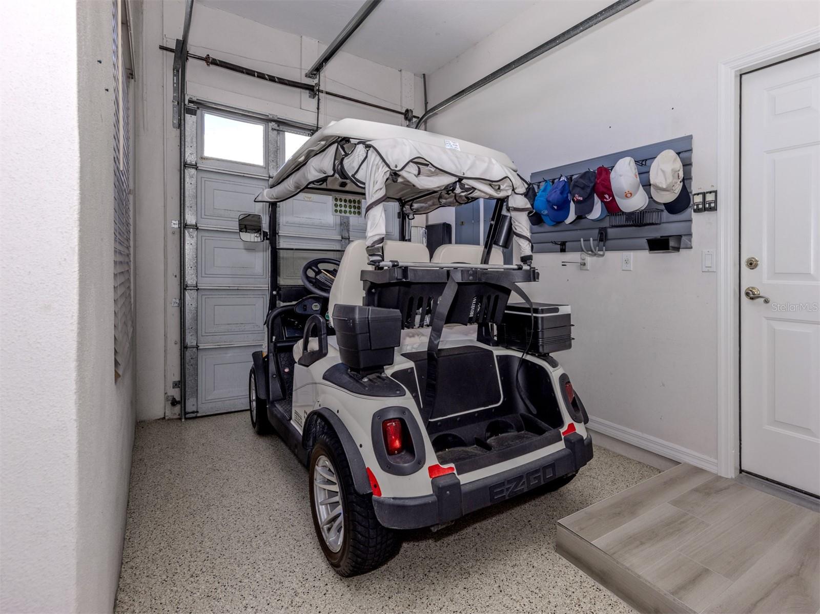 VENICE GOLF & COUNTRY CLUB UNIT 2B - Residential