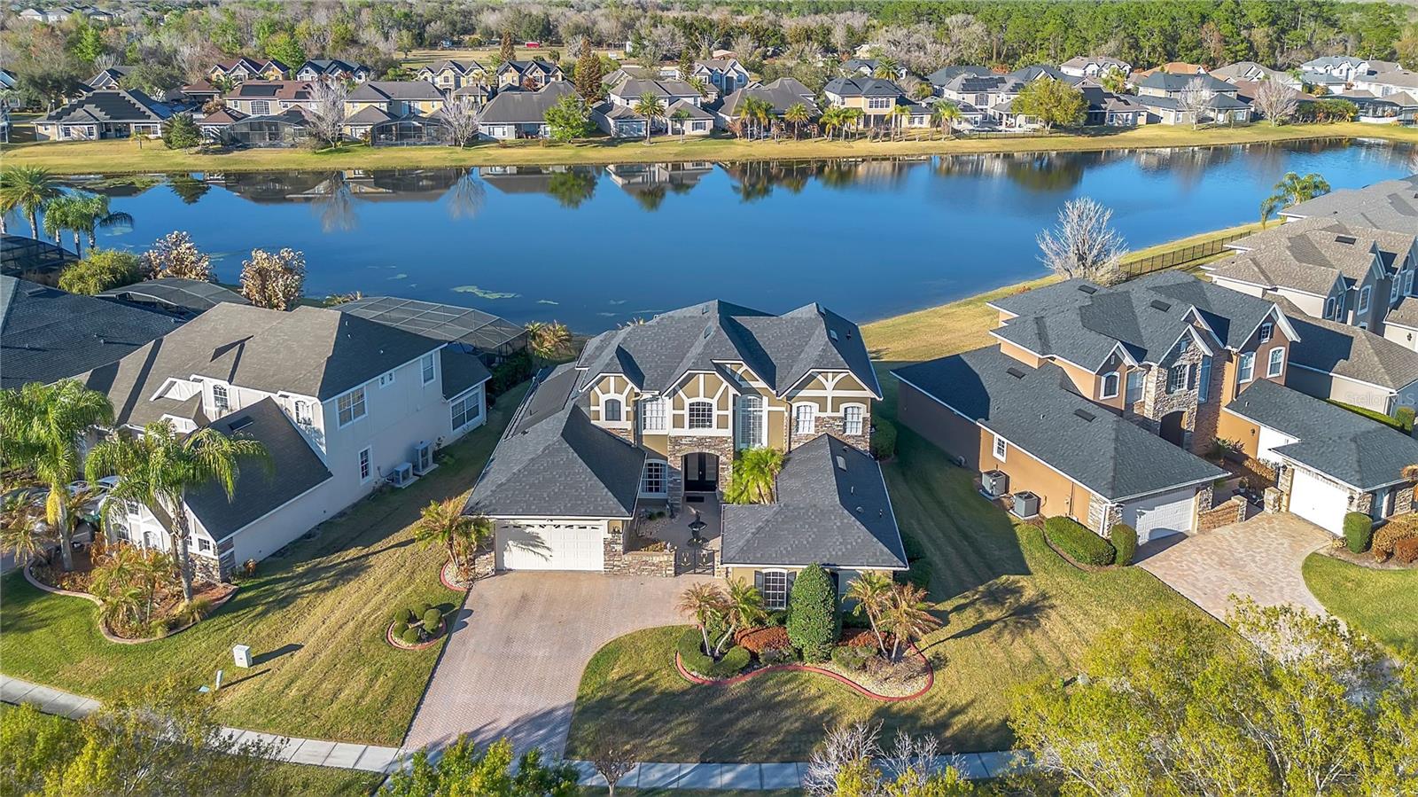 BRISTOL ESTATES - Residential