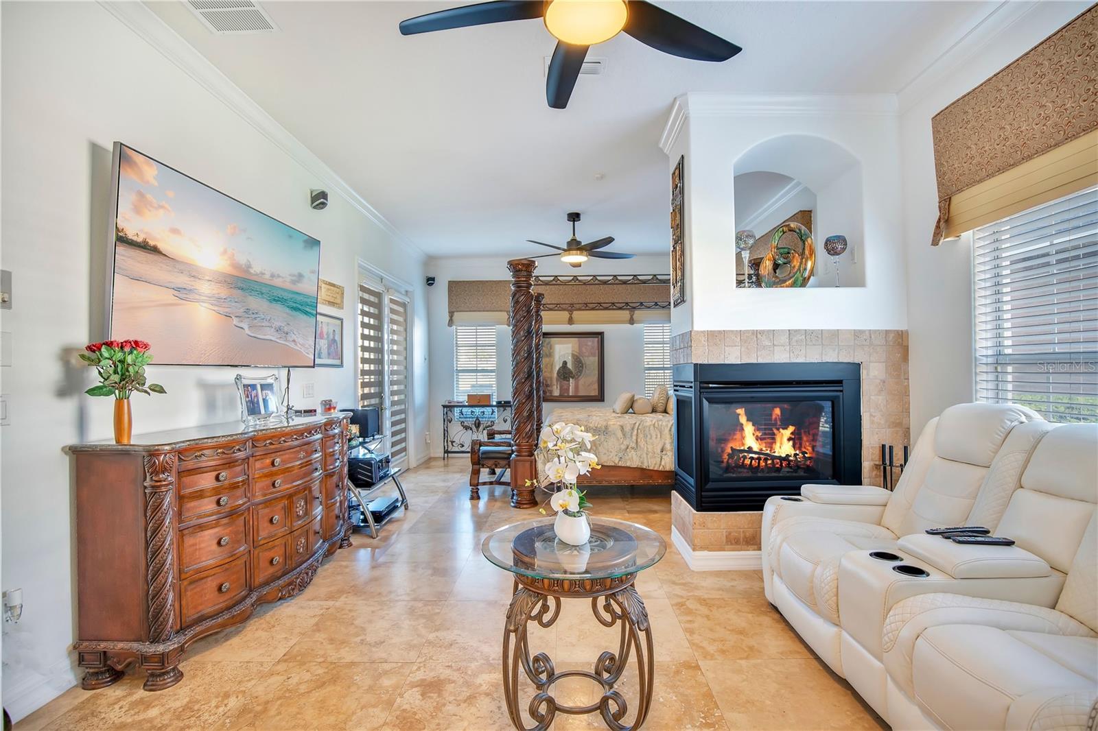 BRISTOL ESTATES - Residential