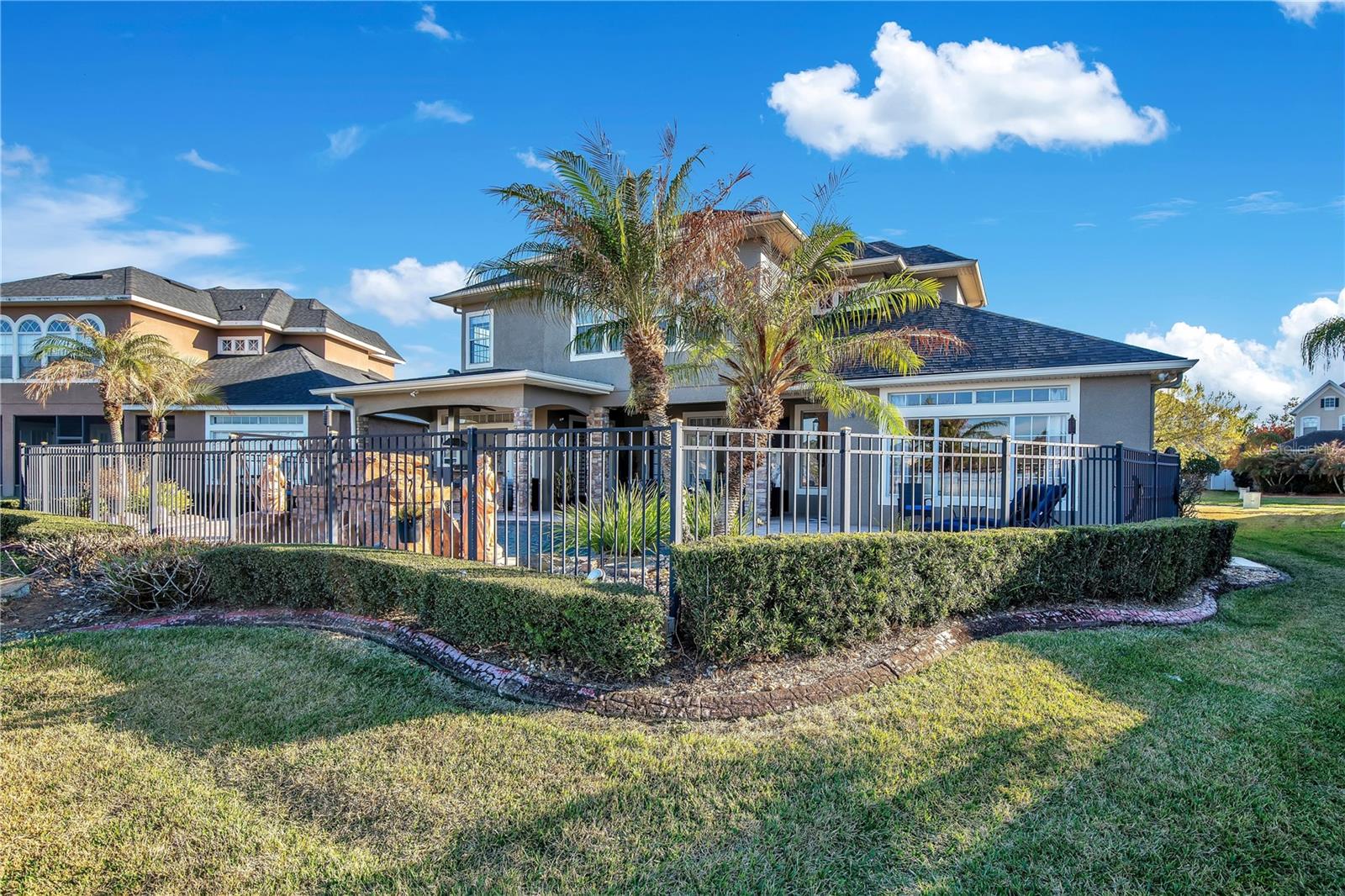 BRISTOL ESTATES - Residential