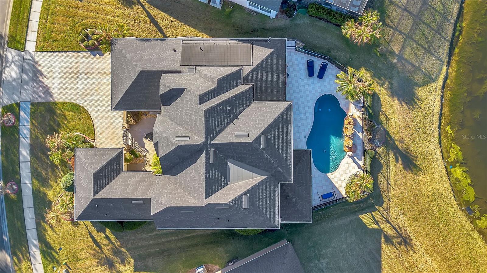 BRISTOL ESTATES - Residential