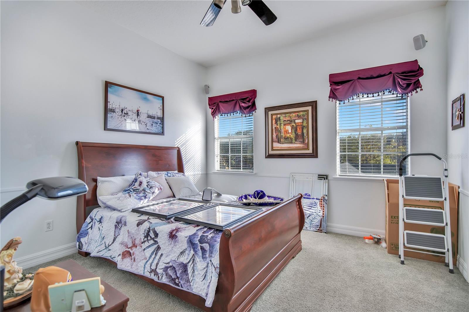 BRISTOL ESTATES - Residential