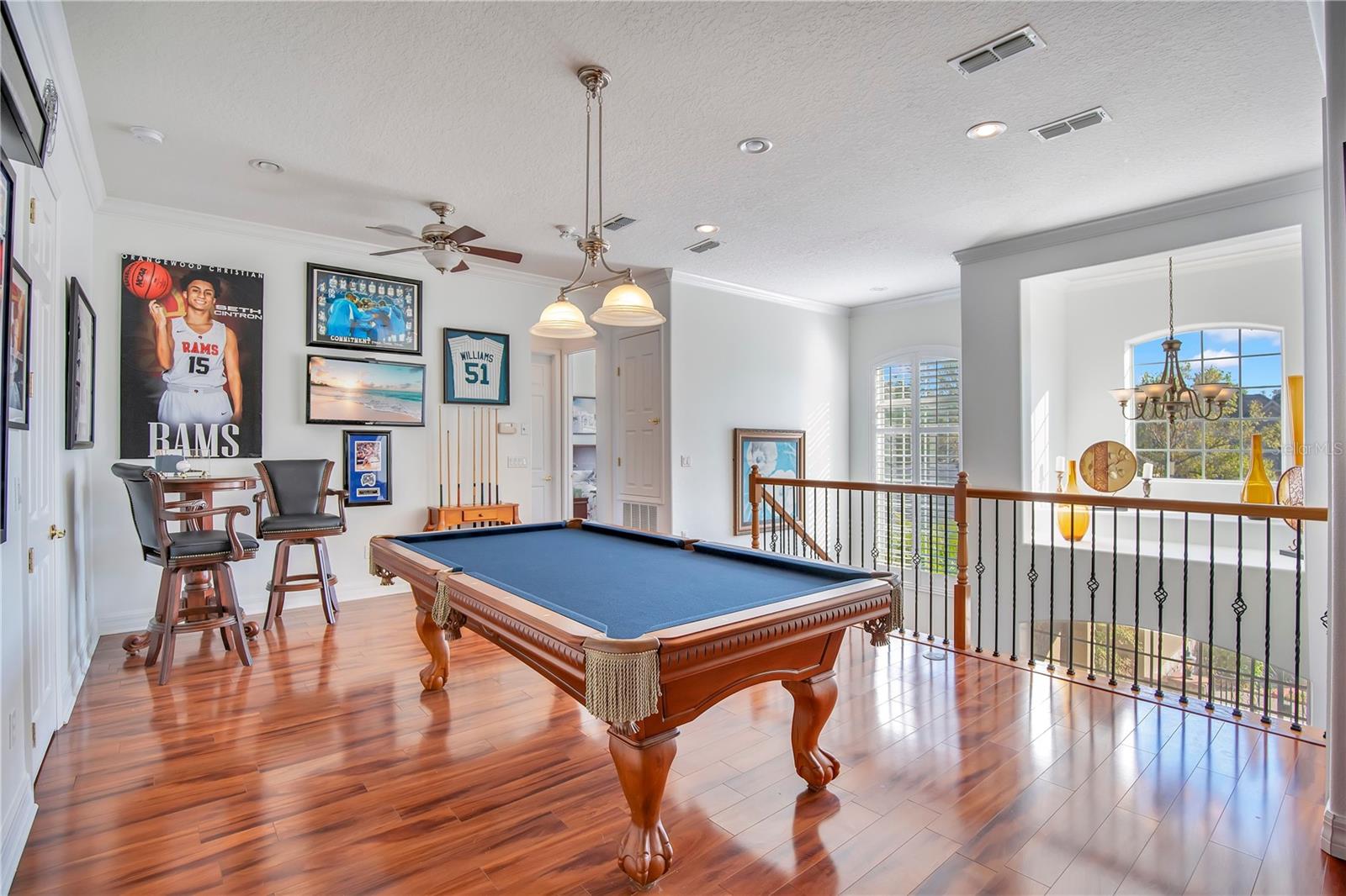 BRISTOL ESTATES - Residential