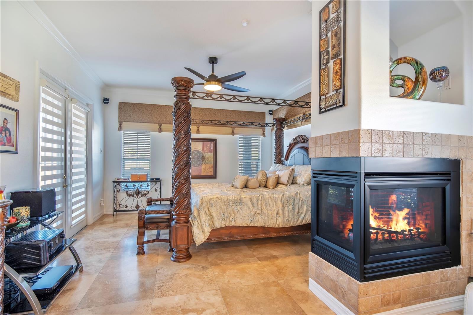 BRISTOL ESTATES - Residential