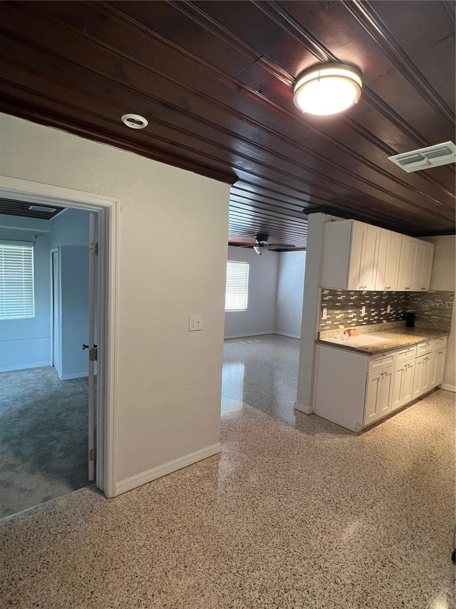 MOUNT DORA OAKWOOD - Residential Lease