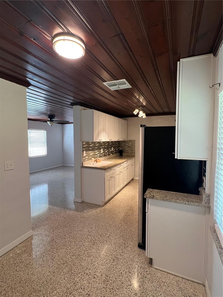 MOUNT DORA OAKWOOD - Residential Lease