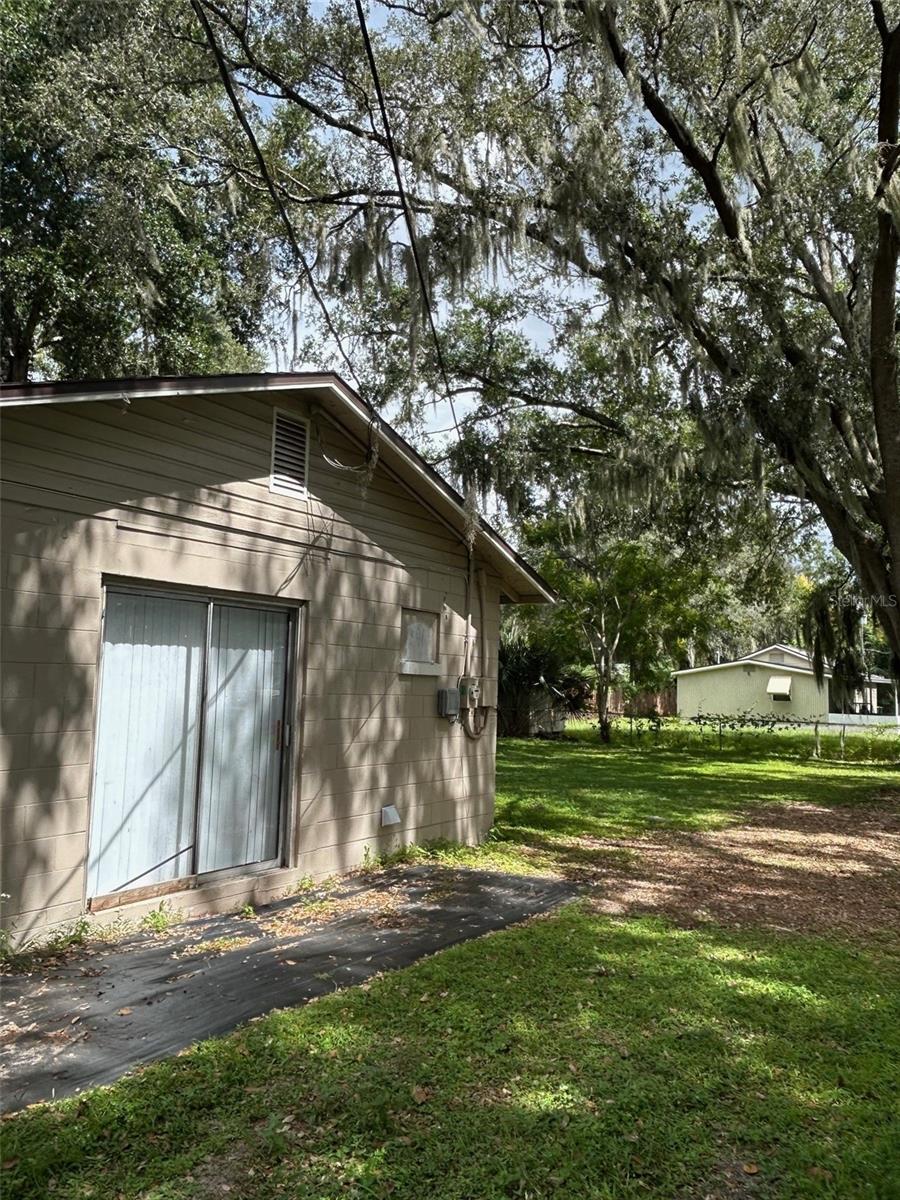 MOUNT DORA OAKWOOD - Residential Lease