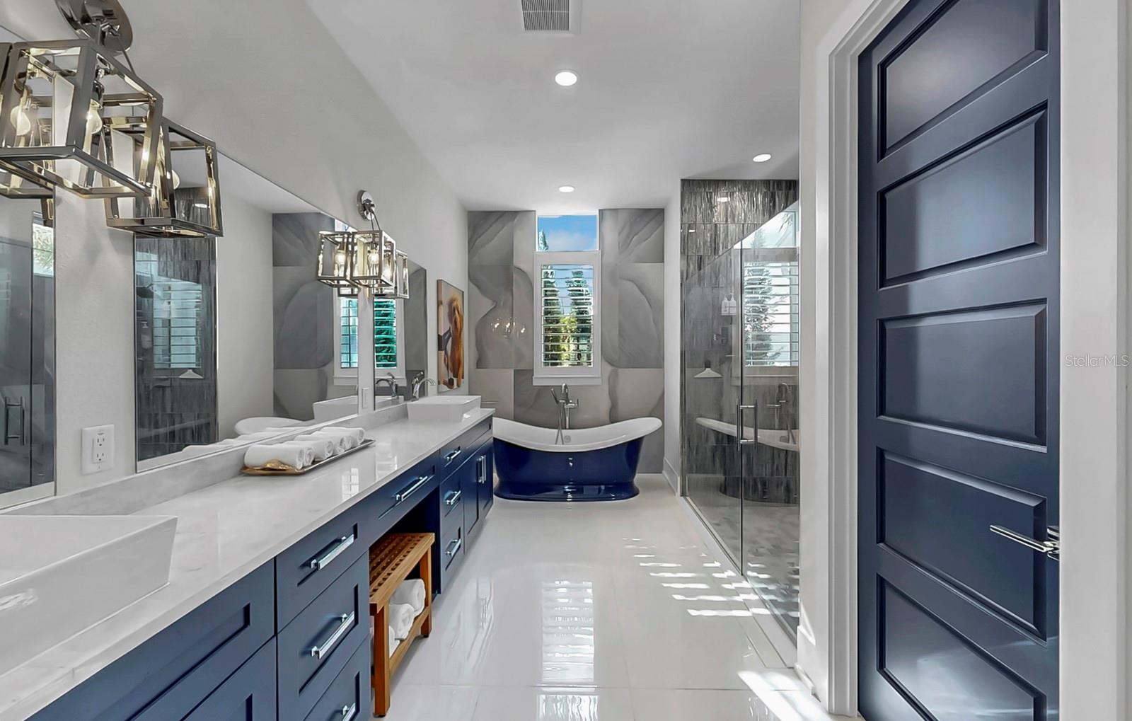 MIRABAY PH 2A-3 - Residential