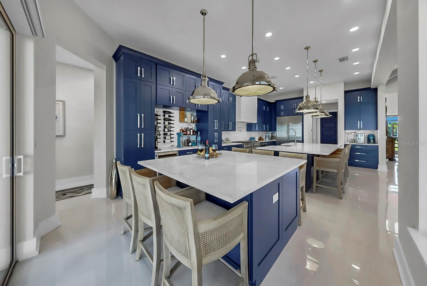 MIRABAY PH 2A-3 - Residential