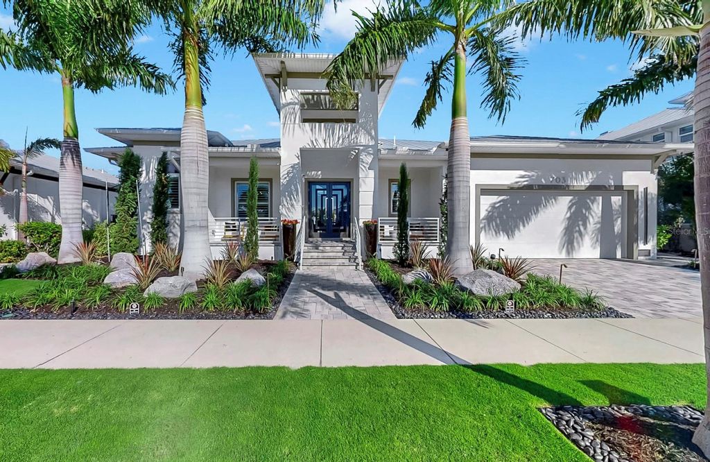 Photo of 703 Pinckney Drive, Apollo Beach, FL 33572 (MLS # TB8453268)