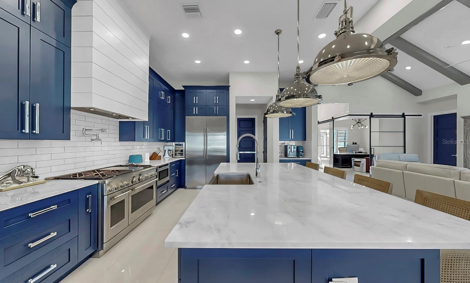 MIRABAY PH 2A-3 - Residential