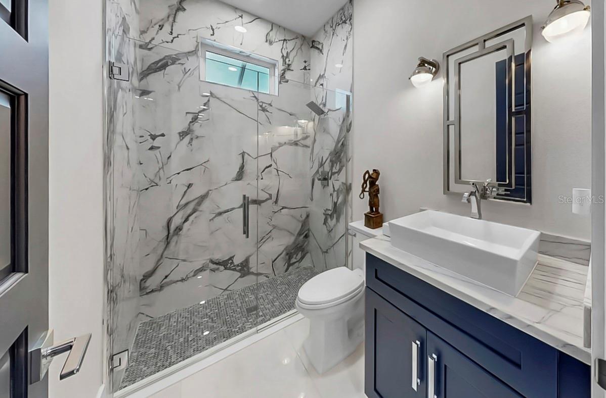 MIRABAY PH 2A-3 - Residential