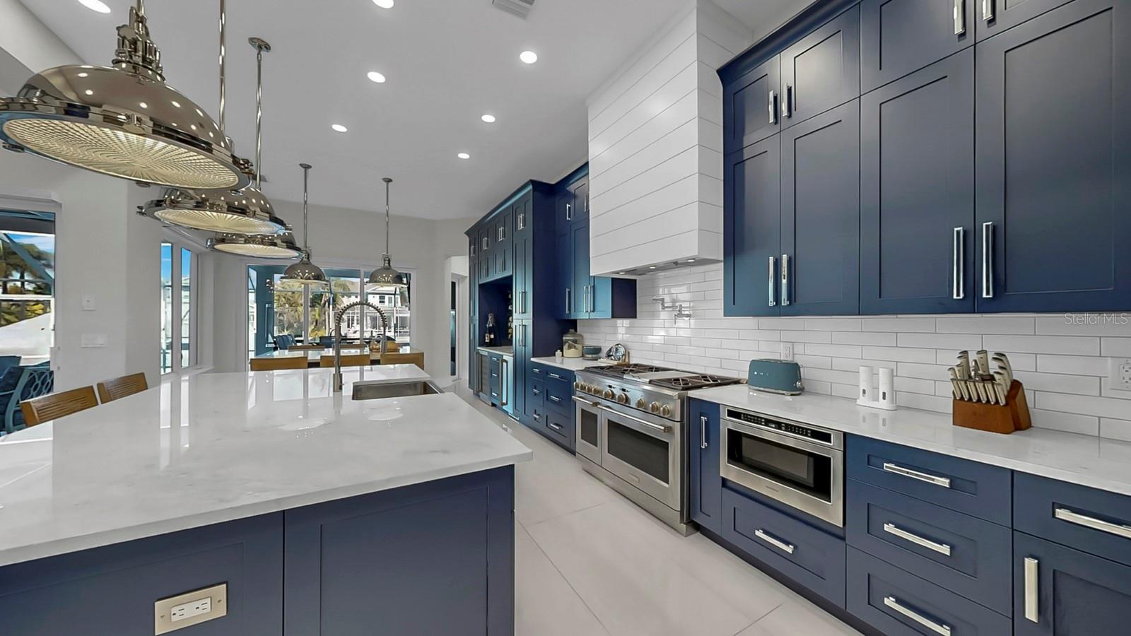 MIRABAY PH 2A-3 - Residential