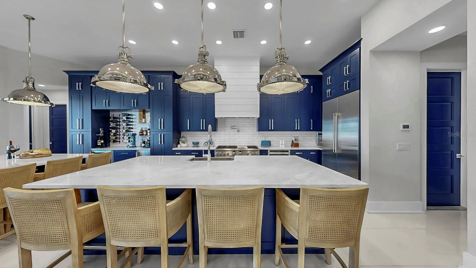 MIRABAY PH 2A-3 - Residential