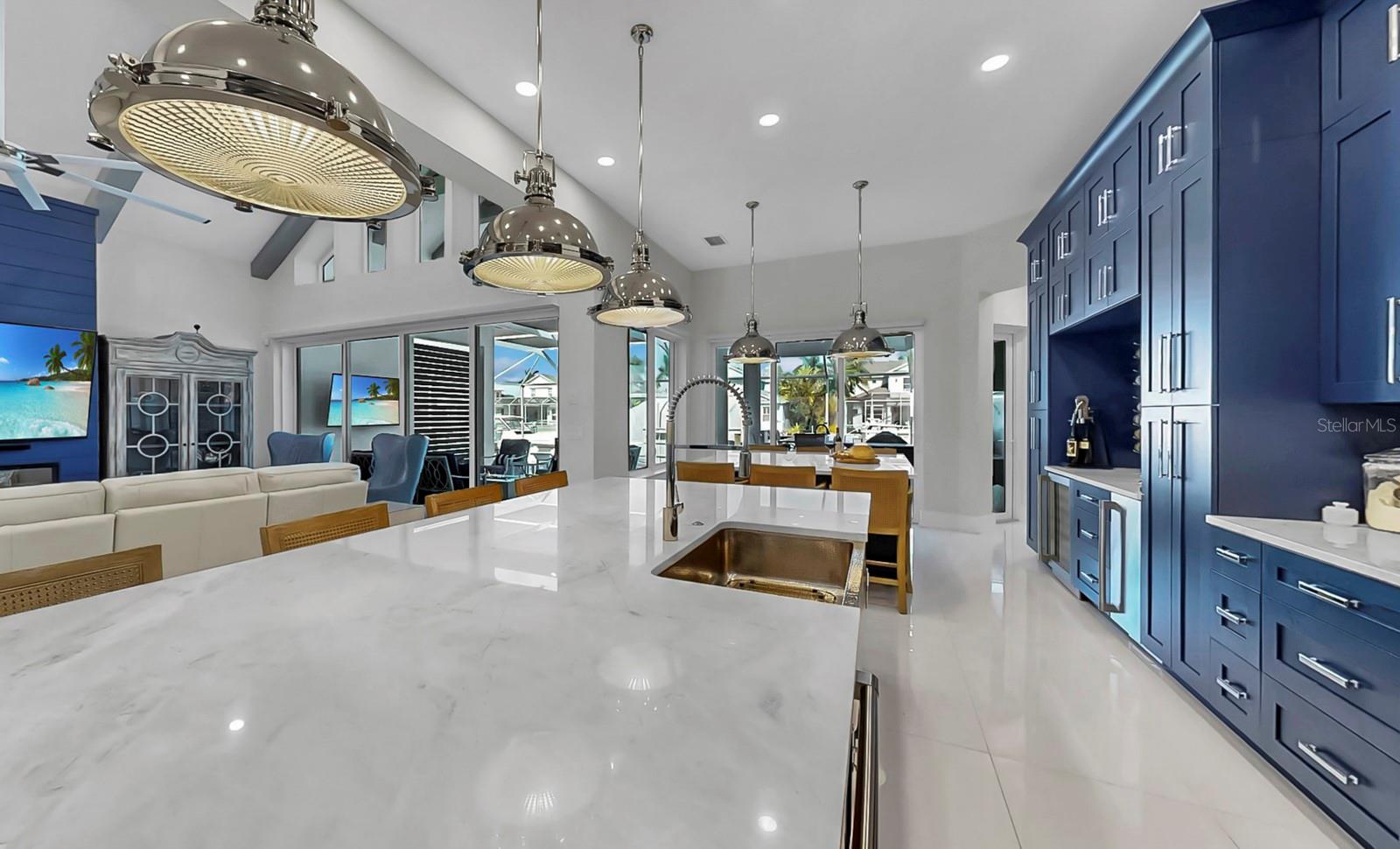 MIRABAY PH 2A-3 - Residential