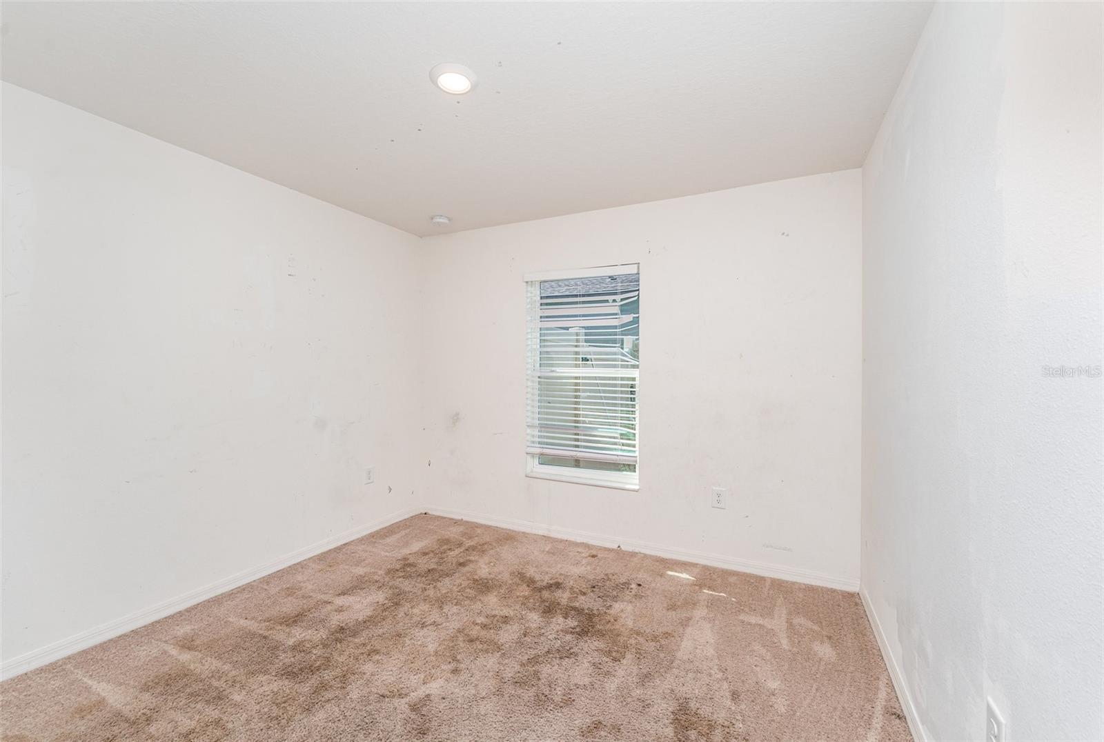 RIDGE AT SWAN LAKE - Residential