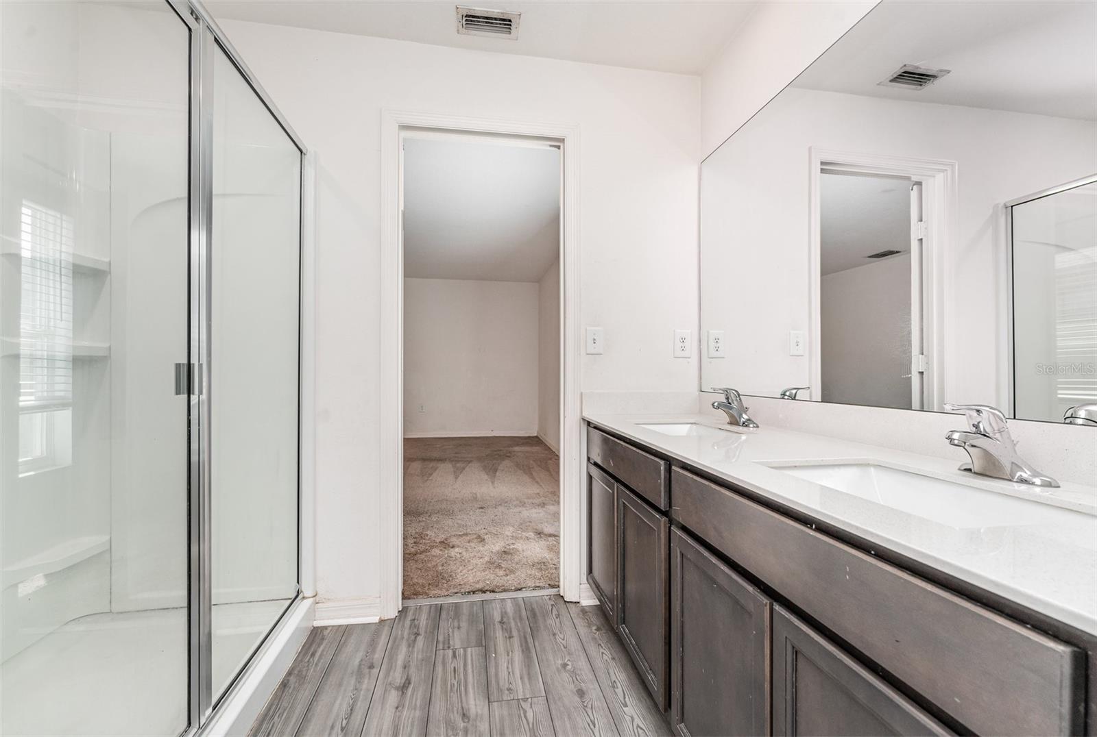 RIDGE AT SWAN LAKE - Residential