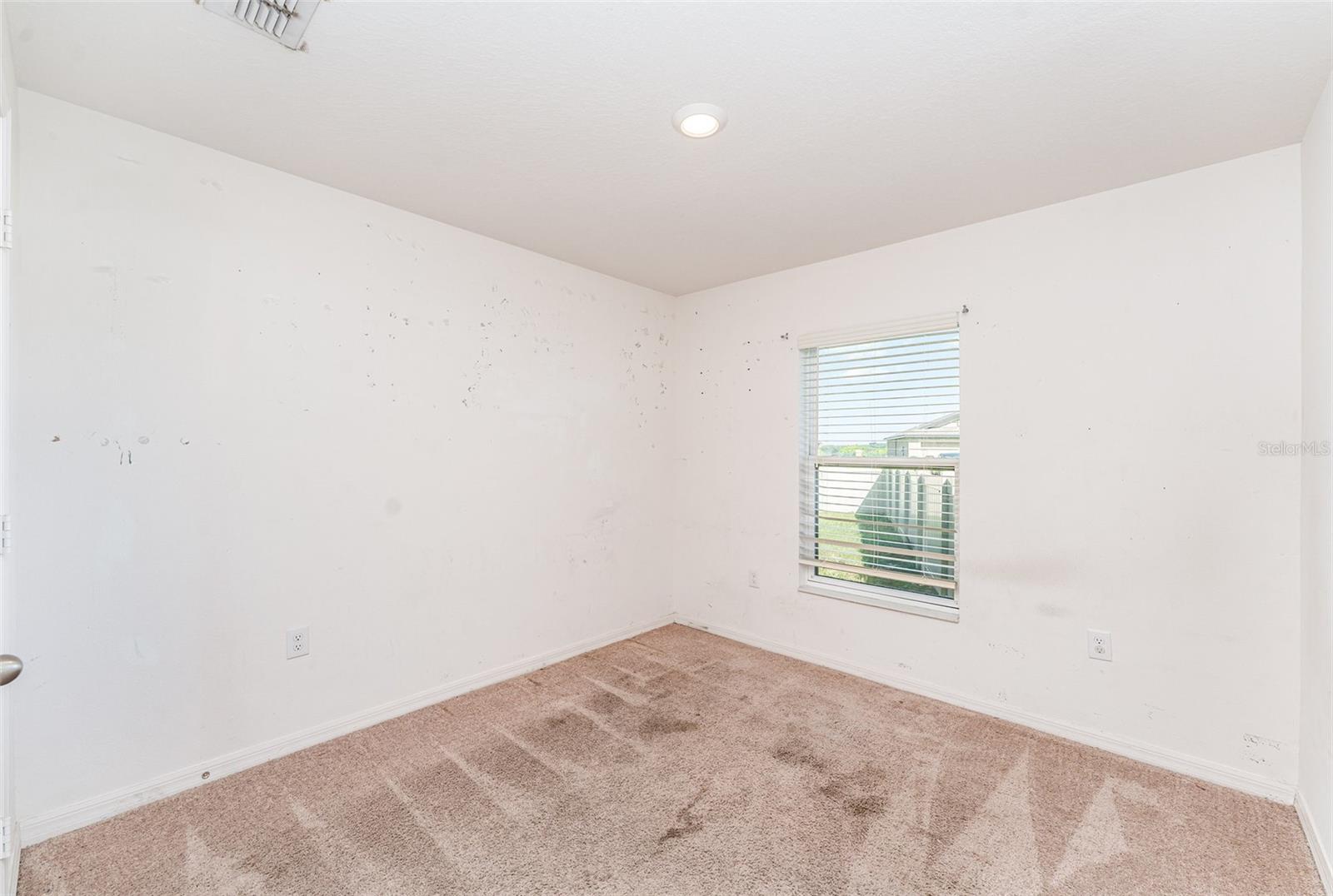 RIDGE AT SWAN LAKE - Residential