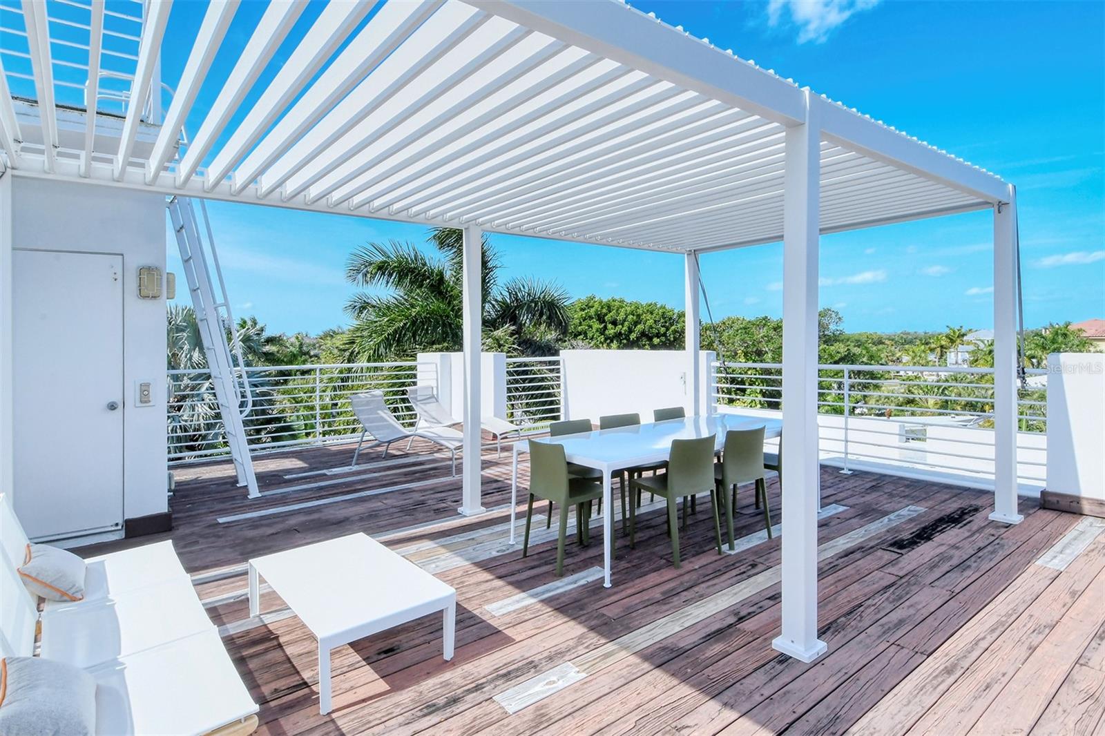 ST ARMANDS DIV/JOHN RINGLING - Residential Lease