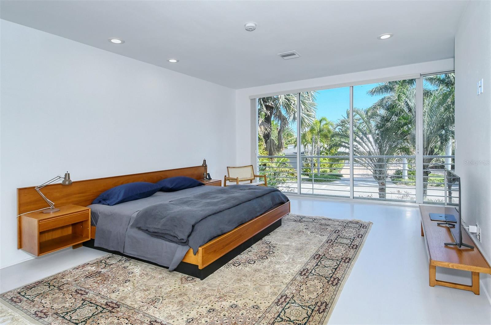 ST ARMANDS DIV/JOHN RINGLING - Residential Lease