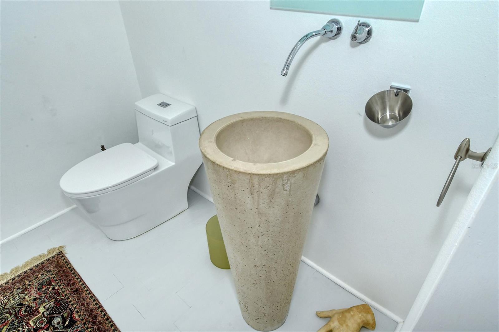 ST ARMANDS DIV/JOHN RINGLING - Residential Lease