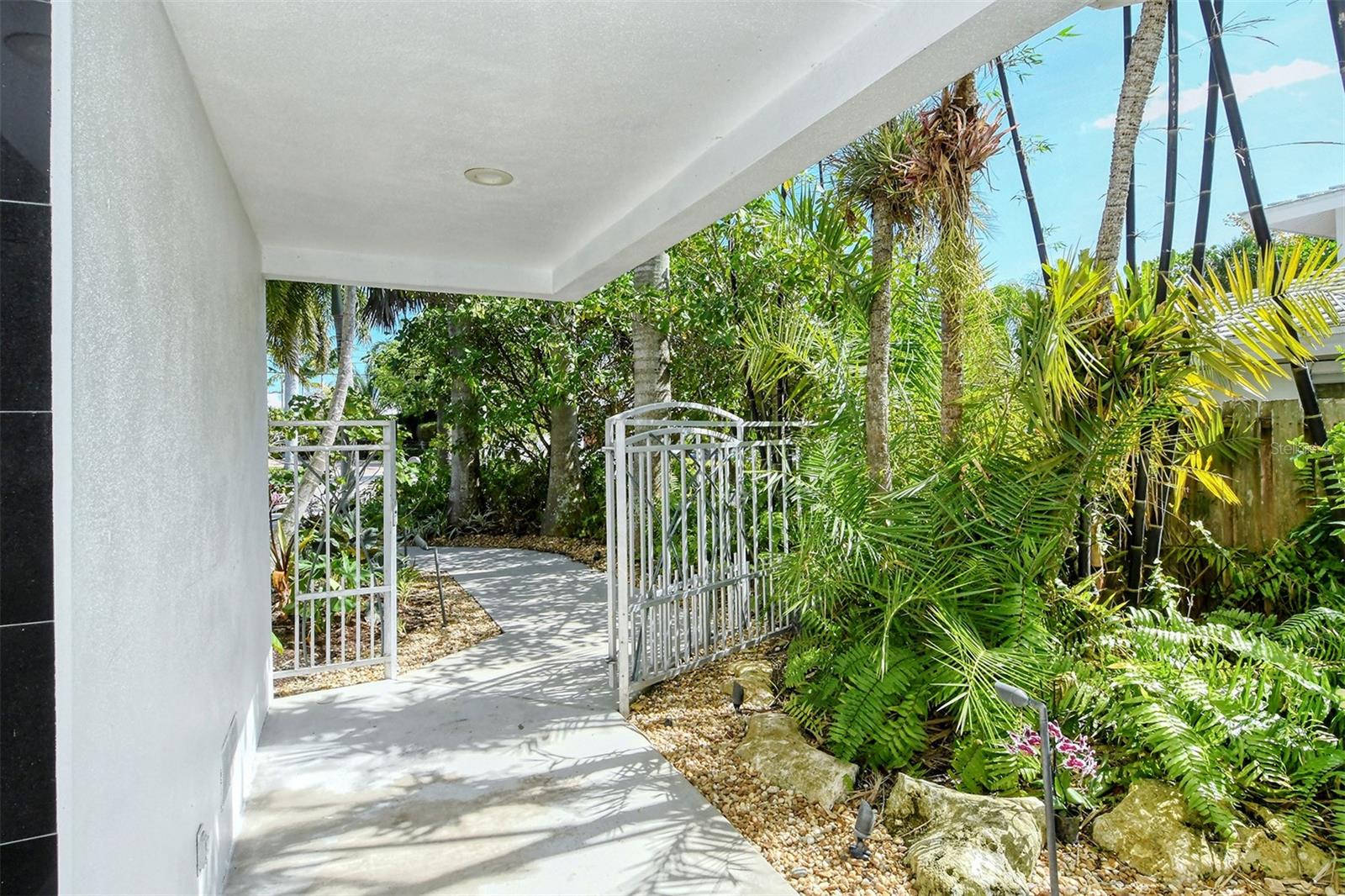 ST ARMANDS DIV/JOHN RINGLING - Residential Lease