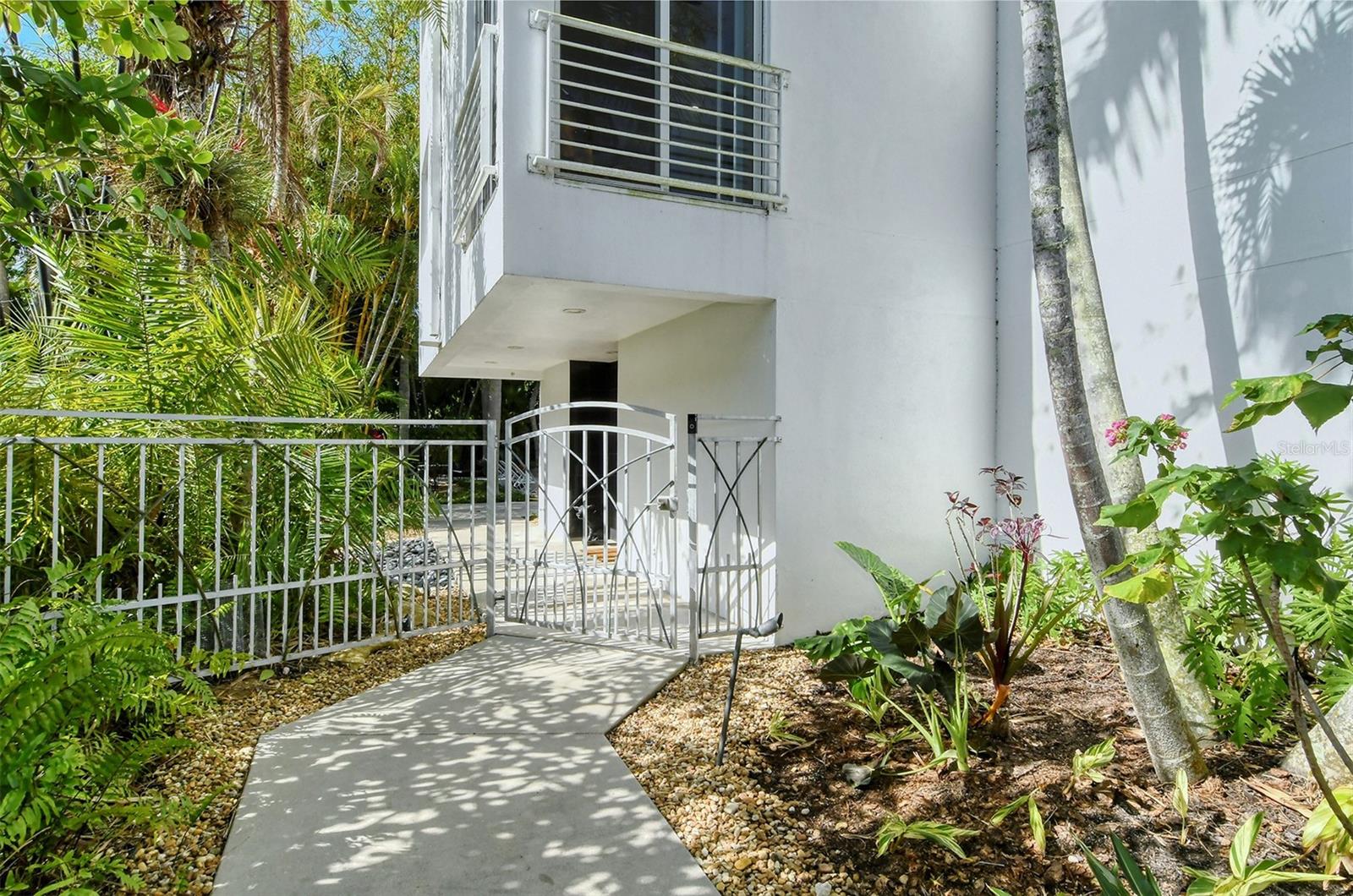 ST ARMANDS DIV/JOHN RINGLING - Residential Lease