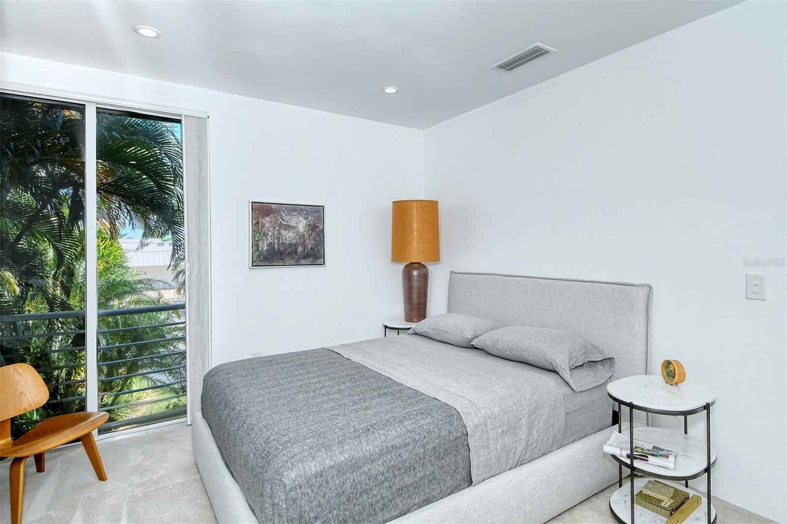 ST ARMANDS DIV/JOHN RINGLING - Residential Lease