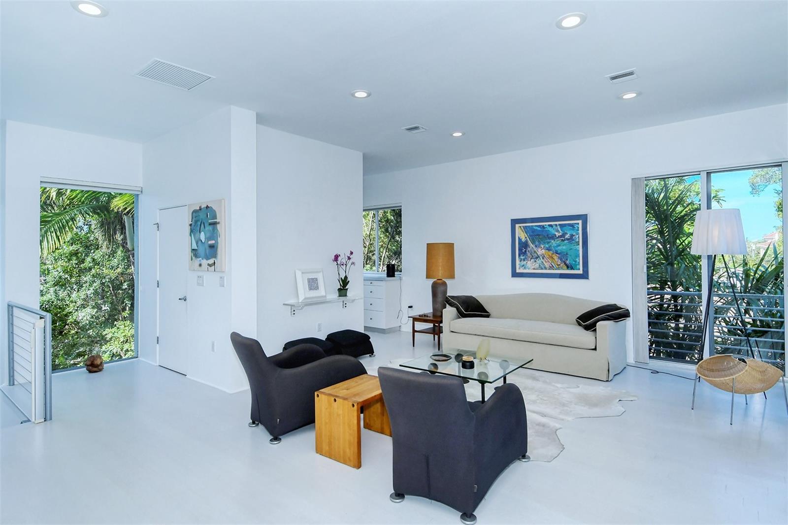 ST ARMANDS DIV/JOHN RINGLING - Residential Lease