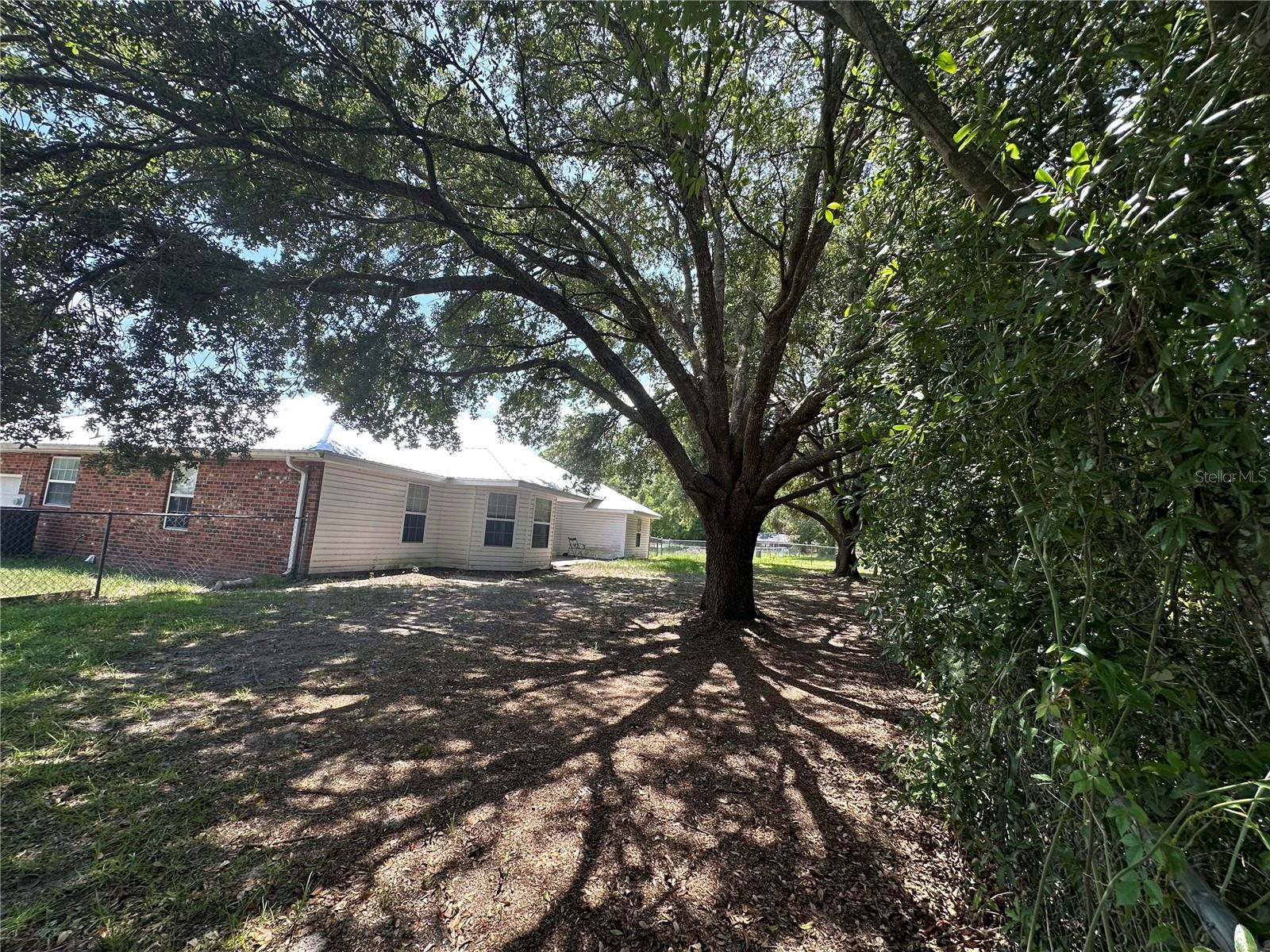 166 SW HANCOCK COURT