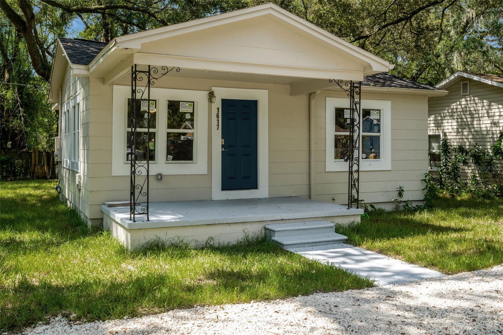 FERN CLIFF - Residential