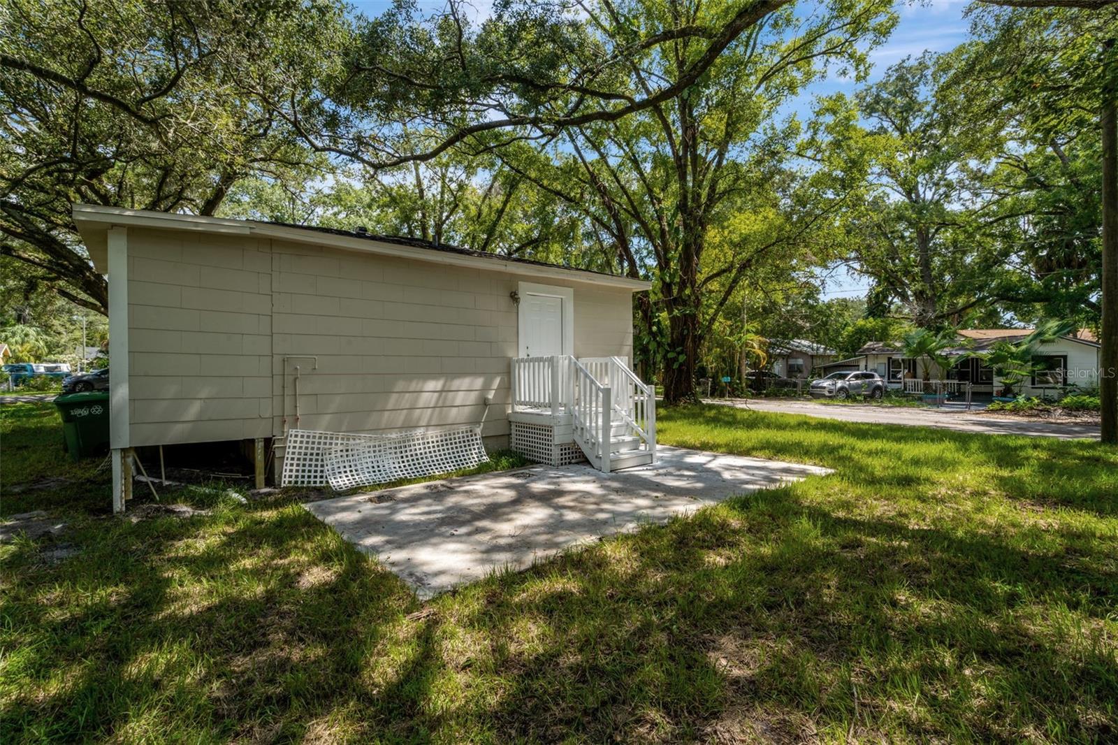 FERN CLIFF - Residential