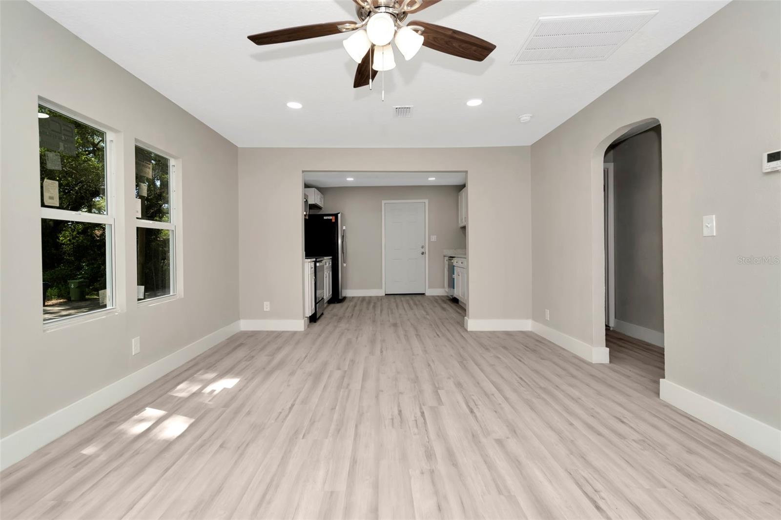 FERN CLIFF - Residential