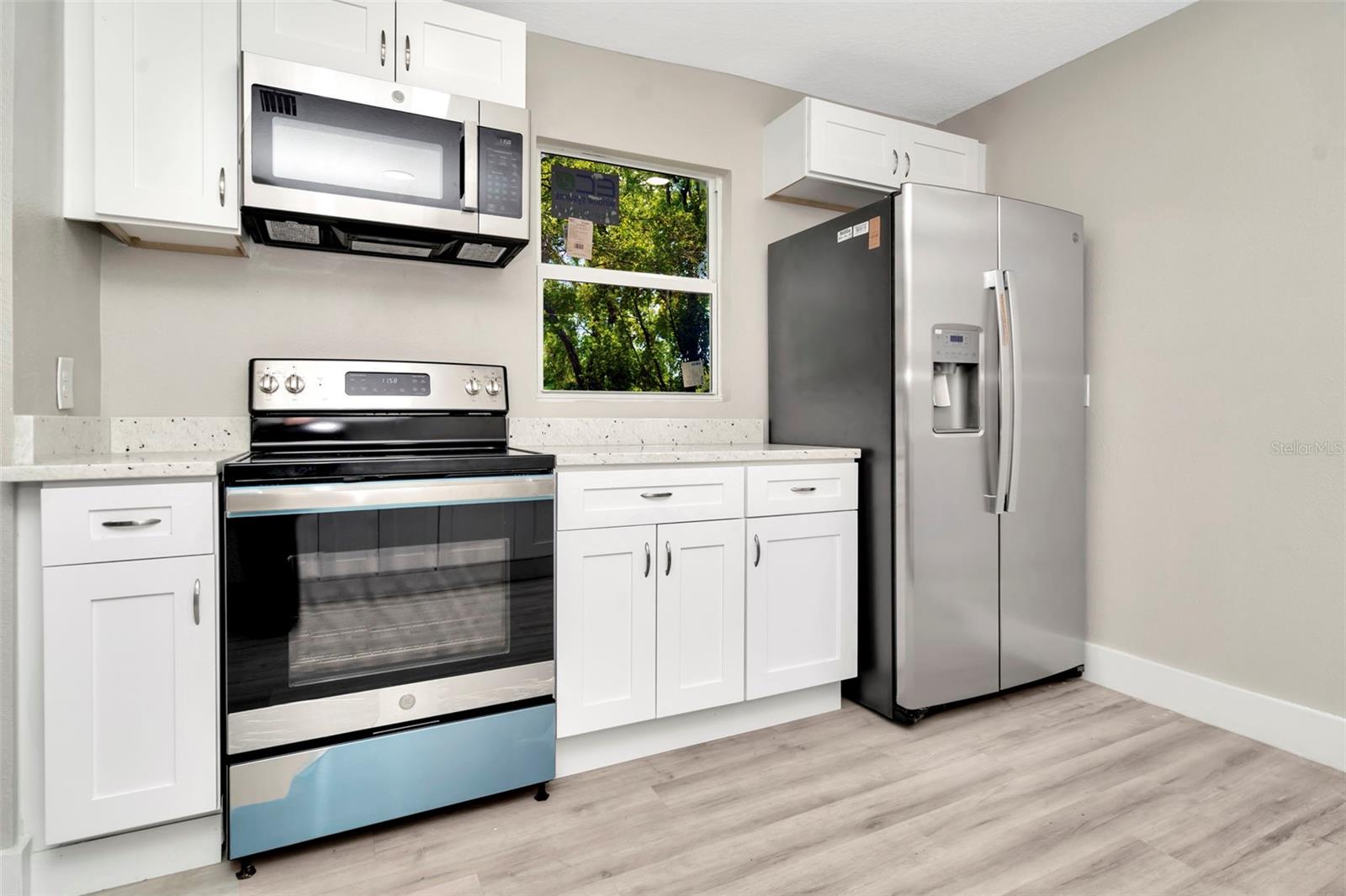 FERN CLIFF - Residential